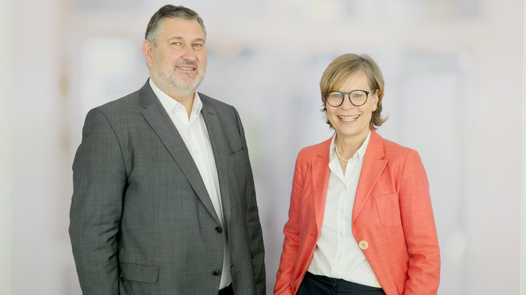 Kirsten Schmale und Olaf Buhr, Geschäftsführende von Hospital LogiServe