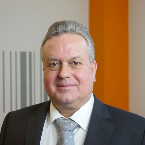 Falko Kamm, Vertrieb und Geschäftsentwicklung, Hospital LogiServe, Logistik Krankenhaus, Materialversorgung Falko Kamm, Vertrieb und Geschäftsentwicklung, Hospital LogiServe, Logistik Krankenhaus, Materialversorgung